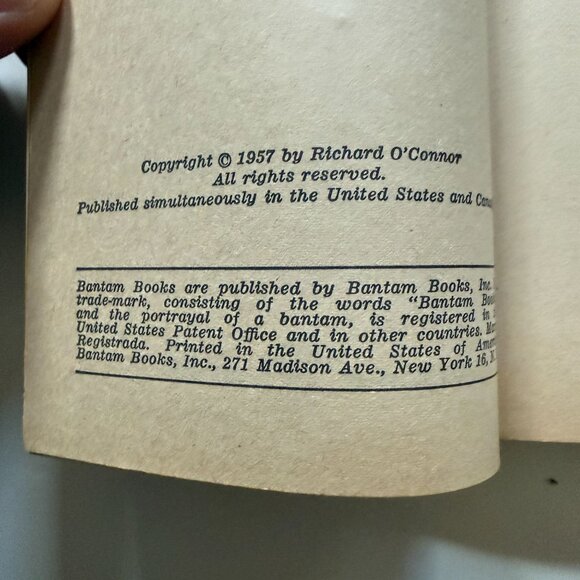 Company Q By Richard OConnor & Brave Men By Ernie Pyle Military Paperback Books - Picture 5 of 6